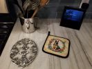 German Shepherd and Flowers Pair of Pot Holders Kitchen Heat Resistant Pot Holders Sets Oven Hot Pads for Cooking Baking BBQ, 7 1/2 x 7 1/2